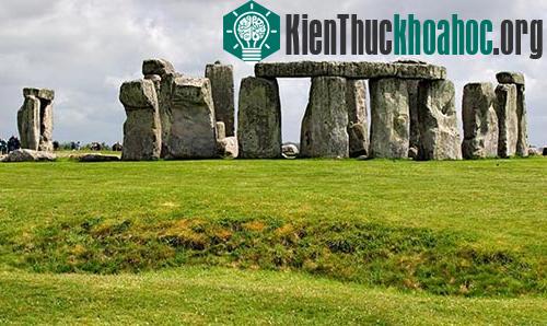 Stonehenge là nghĩa trang hoàng gia? ảnh 0