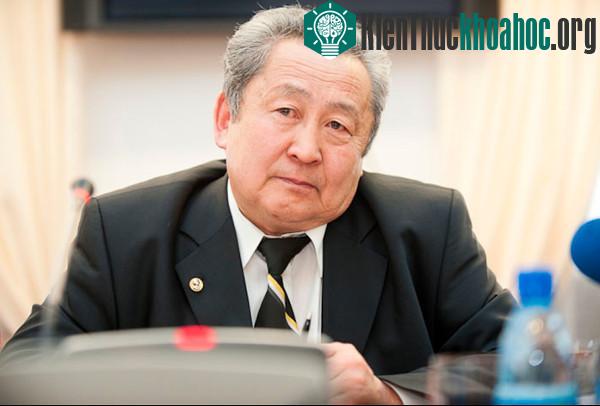 Thượng nghị sĩ Arnold Tulokhonov. (Ảnh: Mark Agnor).
