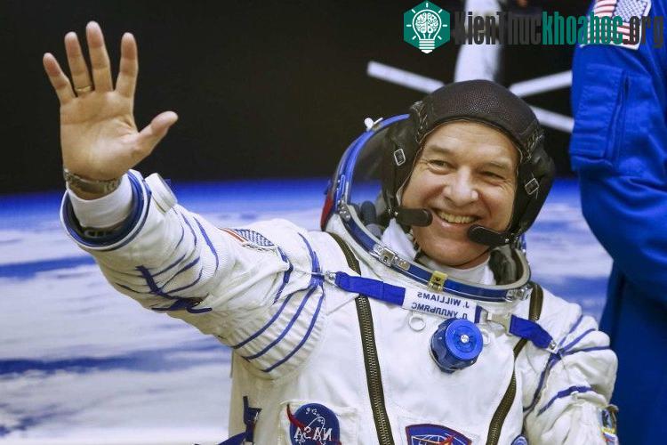 Nhà du hành vũ trụ Jeff Williams phá kỷ lục về thời gian sống trong không gian. (Ảnh: reuters).