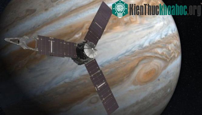 Tàu Juno và Mộc Tinh - (Ảnh: NASA).