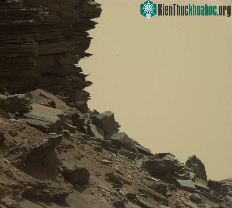 Cảm ơn Curiosity vì những bức ảnh tuyệt vời vừa được gửi về từ Sao Hỏa