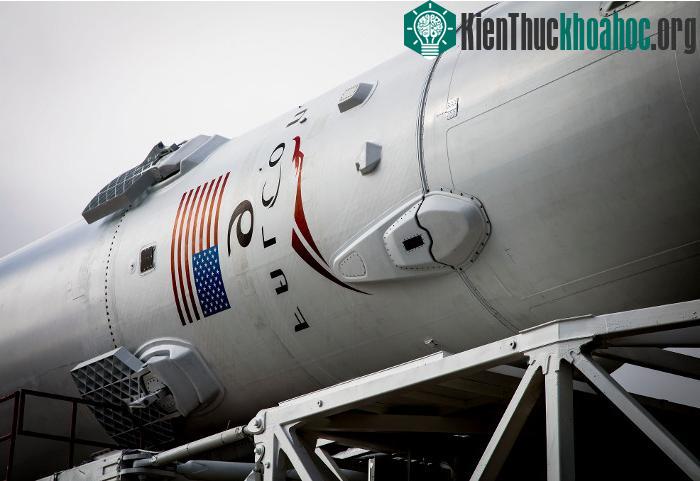 Falcon 9.