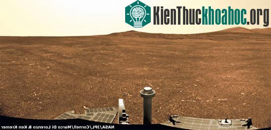Ảnh do Robot Opportunity chụp trên bề mặt sao Hỏa