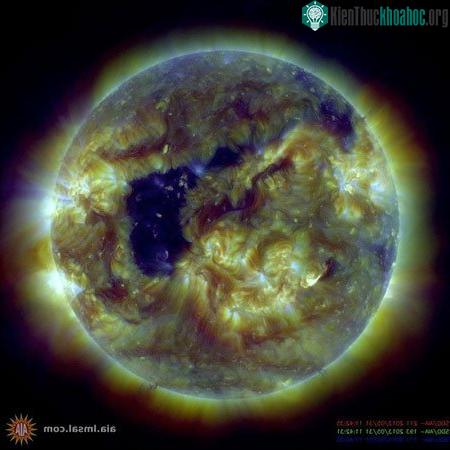 Lỗ nhật hoa trên Mặt trời qua ảnh chụp của NASA - (Ảnh: NASA)