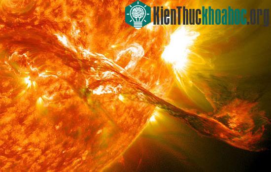 Bão mặt trời là nỗi ám ảnh của con người thời hiện đại - (Ảnh: NASA)