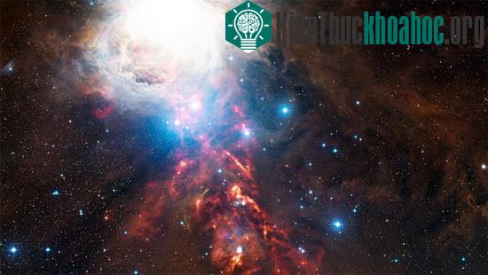 Vành đai bụi màu cam ở tinh vân Orion - (Ảnh: National Geographic)
