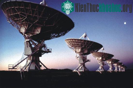 Kính thiên văn vô tuyến điện hứa hẹn giải mã bí ẩn của "nhà máy sản xuất sao HFLSD3".