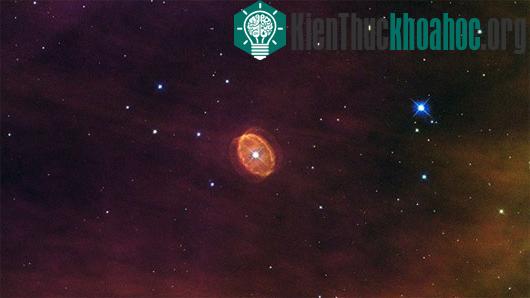 Vòng khí bao quanh ngôi sao được dự đoán đang bùng nổ thành siêu tân tinh - (Ảnh: NASA)