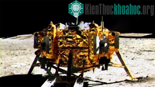 Tàu thăm dò Hằng Nga 3 đang có mặt trên mặt trăng - (Ảnh: AFP)