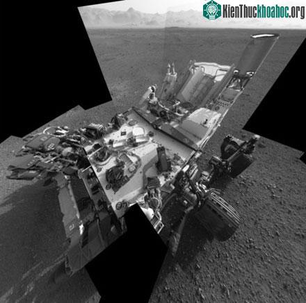 Tàu Curiosity hoạt động trên sao Hỏa
