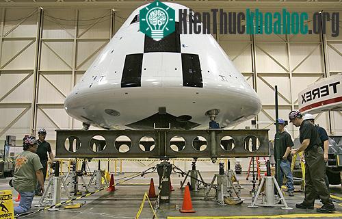 Tàu vũ trụ Orion của NASA