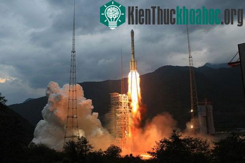Một đợt phóng tên lửa Long March của Trung Quốc - (Ảnh: Reuters)