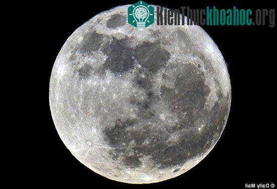 Đua nhau lên Mặt trăng "đào mỏ" ảnh 0