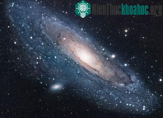 Khám phá thời kỳ đen tối của vũ trụ ảnh 0