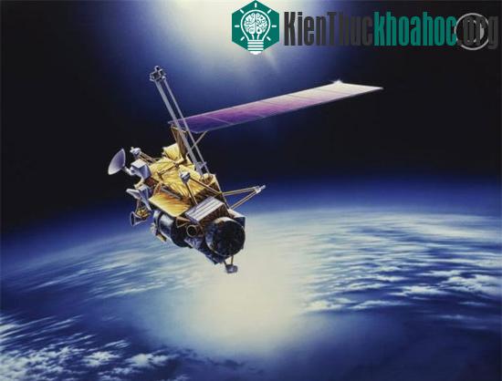 Vệ tinh UARS sẽ rơi sớm hơn dự kiến ảnh 0