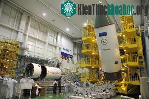 Tàu tiến bộ M-12M
