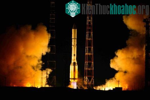Phóng tên lửa đẩy “Proton-M”