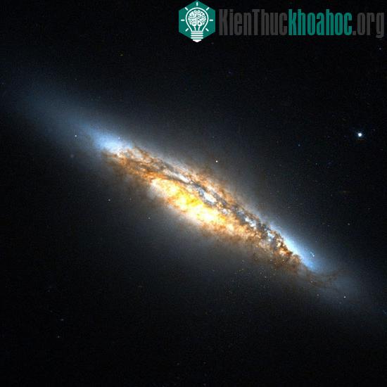 Thiên hà NGC 5010