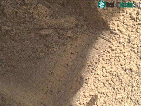 Khu vực tàu thăm dò Curiosity lấy mẫu đầu tiên trên sao Hỏa.&nbsp;