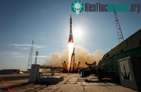 Một vụ phóng phi thuyền Soyuz của Nga tại sân bay vũ trụ Baikonur.