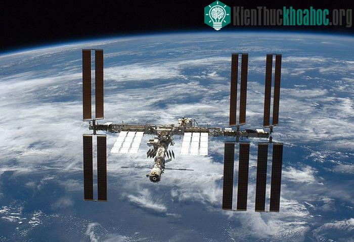 Các thuật toán để điều khiển ISS đã rơi vào tay người ngoài.