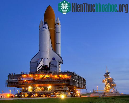 NASA hoãn phóng tàu con thoi Discovery đến ngày 3/11 ảnh 0
