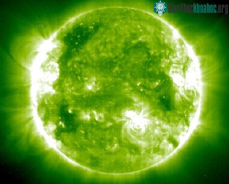 Có thể những hạt bí ẩn đang lao vào địa cầu ảnh 0
