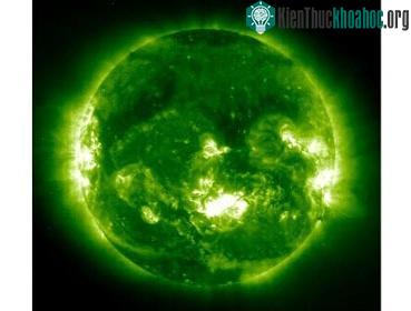Siêu bão từ tấn công trái đất vào năm 2012 ảnh 0