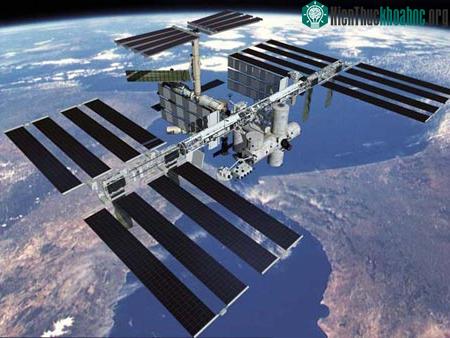 Gia hạn thời gian hoạt động của ISS đến 2020 ảnh 0