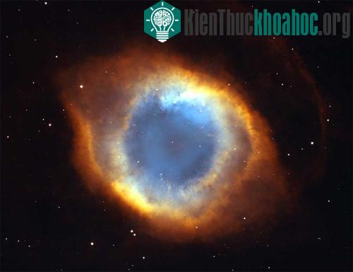 'Mắt Chúa' trong vũ trụ ảnh 0