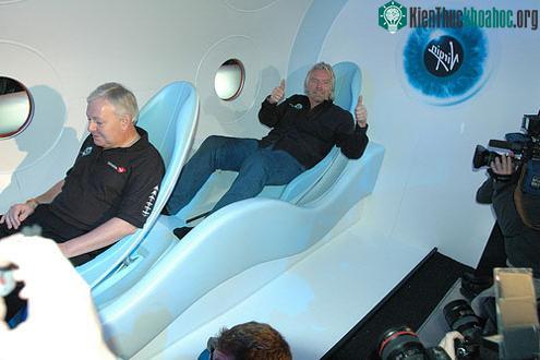 Ra mắt tàu du lịch vũ trụ SpaceShipTwo ảnh 1