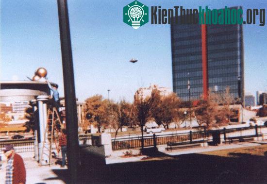Sân bay vũ trụ trên núi cho các UFO ảnh 2