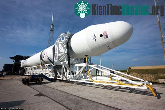 Khám phá tàu vũ trụ tư nhân đầu tiên vào không gian ảnh 5