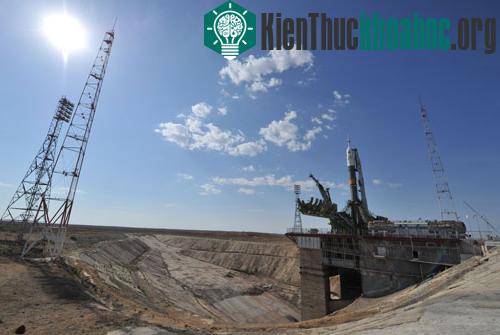 Tàu vũ trụ Soyuz TMA-02M chuẩn bị cất cánh
