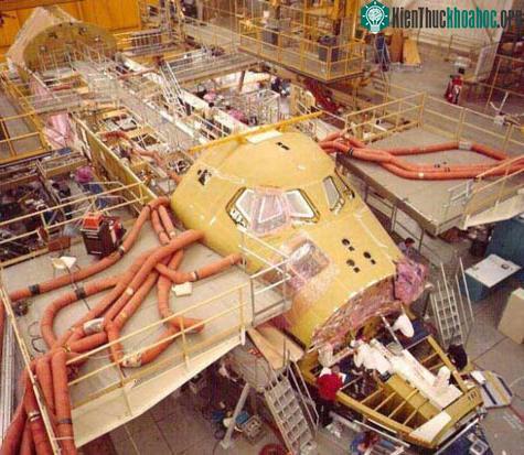 Khám phá nội thất 'khủng' của tàu Discovery ảnh 6