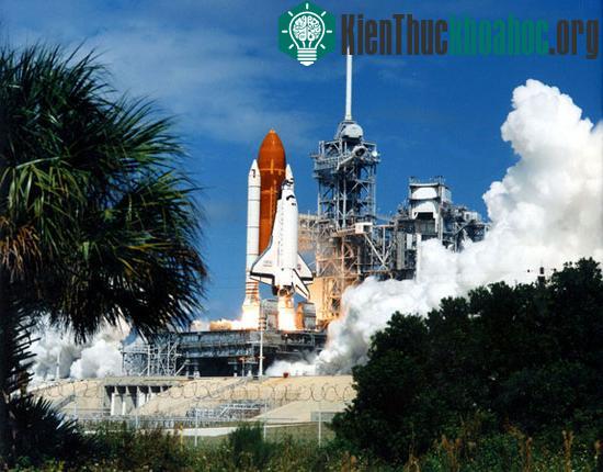 Chuyến bay thực thi nhiệm vụ STS-26 trên con tàu Discovery vào ngày 29/9/1988
