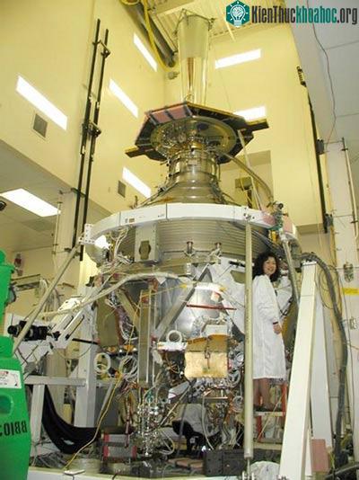 Gravity Probe B được giới thiệu trước khi đưa vào vũ trụ