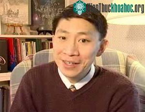 Nhà vật lý thiên văn Charles Liu
