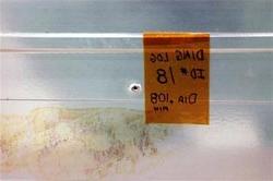 Va phải một mảnh rác không gian, tàu Atlantis bị thủng một lỗ nhỏ ảnh 0