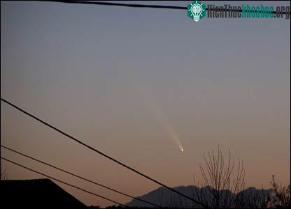 McNaught - sao chổi sáng nhất trong vòng 30 năm qua ảnh 2