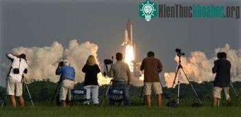 Tàu con thoi Endeavour lên đường ảnh 4