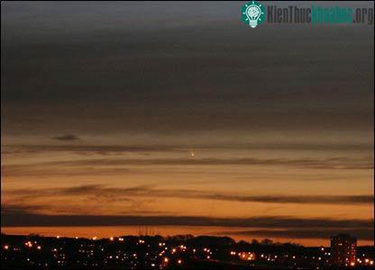 McNaught - sao chổi sáng nhất trong vòng 30 năm qua ảnh 4