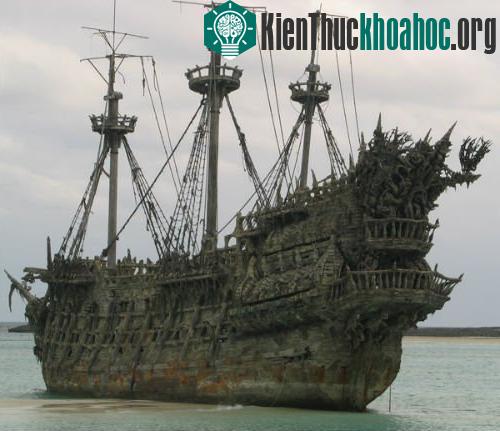 Tàu "người Hà Lan bay" với những hiện tượng bí ẩn đã được xuất hiện trong phim ảnh. (Ảnh minh họa)