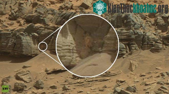 Bức ảnh gây nhiều tranh cãi về sự tồn tại của 'người ngoài hành tinh.' (Nguồn: NASA)