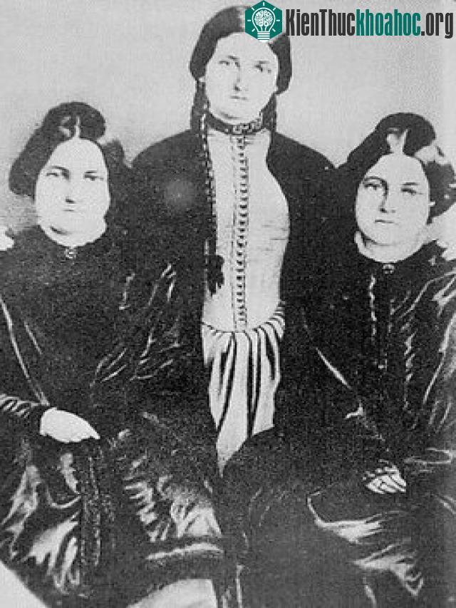 Margaret, Kate và Leah Fox. (Ảnh: WikiCommons).
