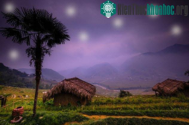 Mặc dù không phải là người quan tâm đến UFO nhưng Mazzola có nhiều trải nghiệm khiến anh ta phải tin UFO là có thật.