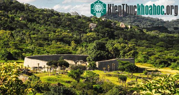 Bí ẩn kinh ngạc của vương quốc đá Đại Zimbabwe