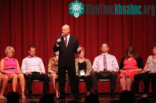 Thuật thôi miên và những bí ẩn trong thế giới tiềm thức