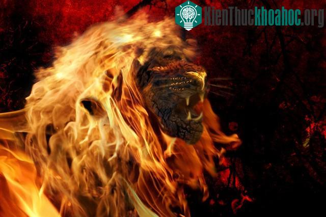 Hòn đá cháy 2.500 năm ở Thổ Nhĩ Kỳ