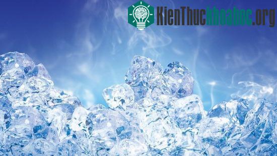 Vì sao nước sôi trong những điều kiện nhất định lại đóng băng nhanh hơn nước lạnh?